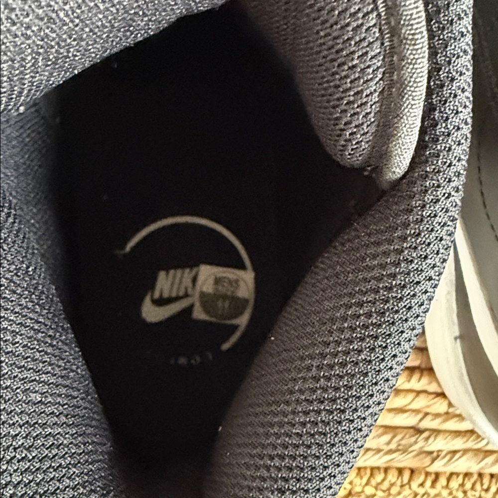 Nike Court Royale 2 Mid Men's Black/White High-Top Sneakers - Picture 7 of 8